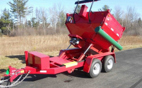 Термос- бункер на прицепе Dump Box - 2 Ton Transporter 