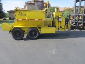 Термос бункер 2010 Falcon 4 Ton Dump Hot Box