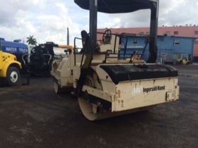 Виброкаток Ingersoll Rand DD110HF 