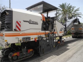 Дорожная фреза бу WIRTGEN W200