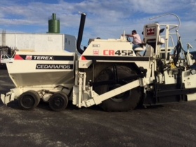 Асфальтоукладчик Cedarapids CR452 Paver