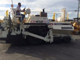 Асфальтоукладчик Cedarapids CR452 Paver