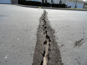 Герметик для применения в холодном виде Trowel Grade Crack Filler