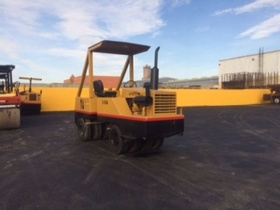  1995 HYSTER C530A 9 Wheel Traffic Roller