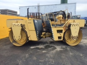 Виброкаток Bomag AD-141 