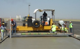Формовочно опалубочный бетоноукладчик HEM Form Riding FRP 9-18
