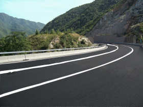 Защитная пропитка - покрытие для асфальта TRITON ROAD-GUARD