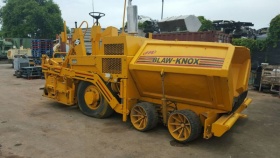 Асфальтоукладчик Blaw Knox PF-161 Paver