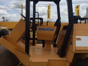 Виброкаток Komatsu VOS-266 Traffic Roller