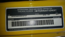 Термос-бункер для горячего асфальта бу 2002 International Patch Truck