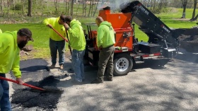 Прицепной рециклер асфальтобетона для ямочного ремонта - SMMT